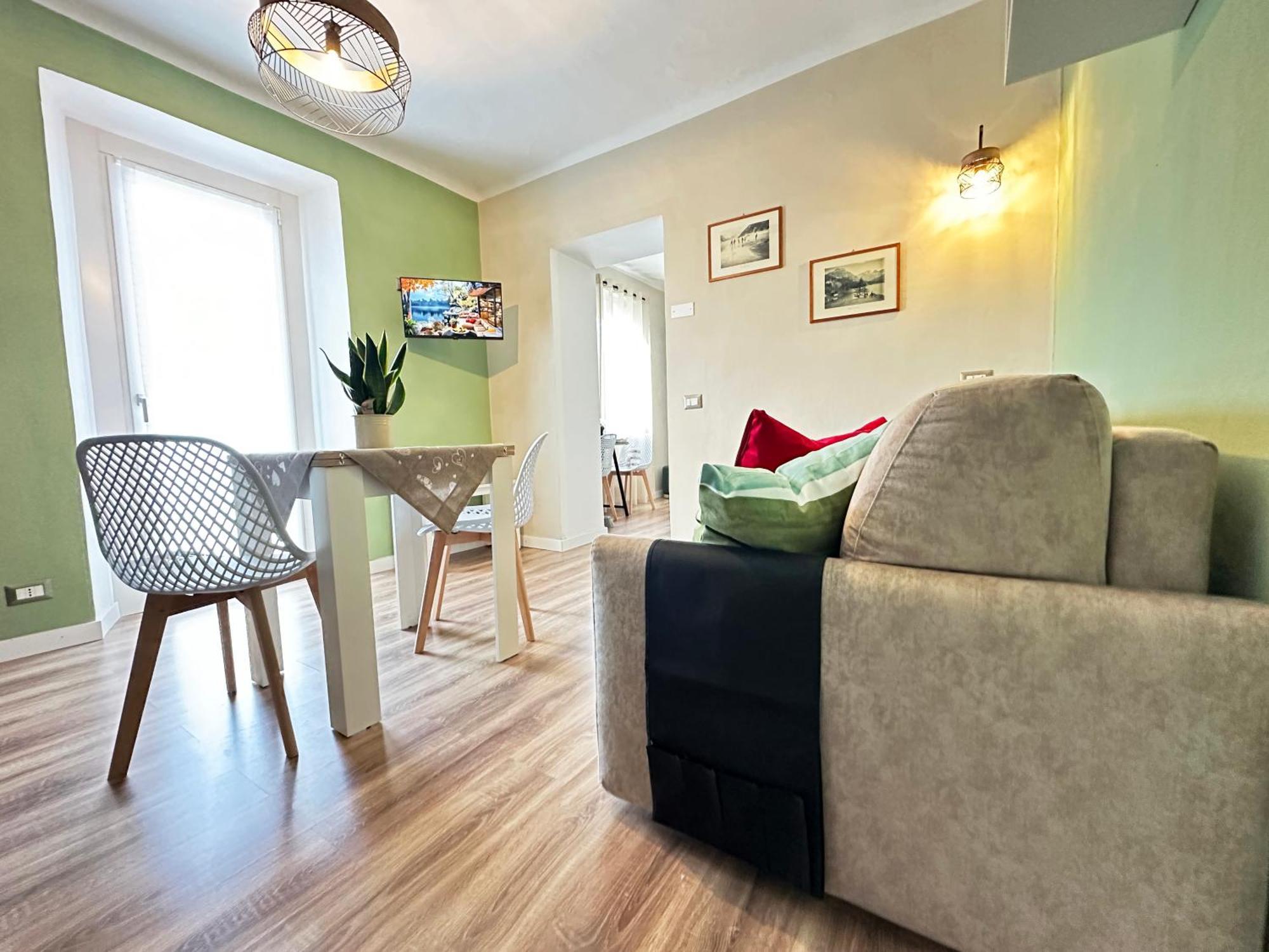 Raggio Di Sole Apartment Domodossola Luaran gambar
